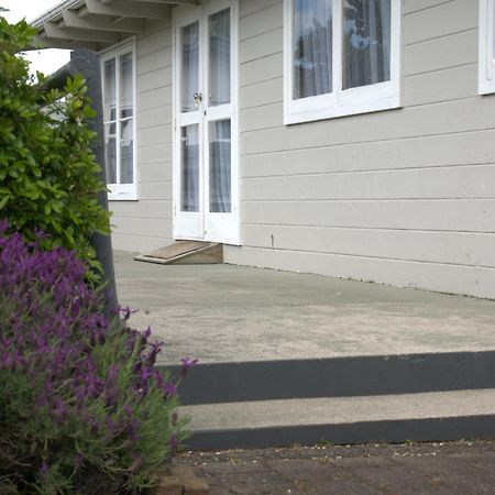 Cosy Lockwood In Town Vila Taupo Exterior foto